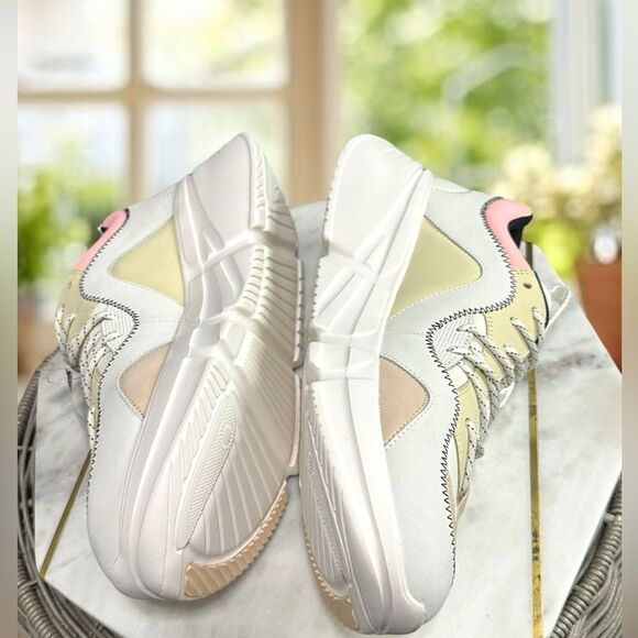 UGG Calle Lace Leather Sneakers shoes size 12 Womens EU 43 - Picture 11 of 16